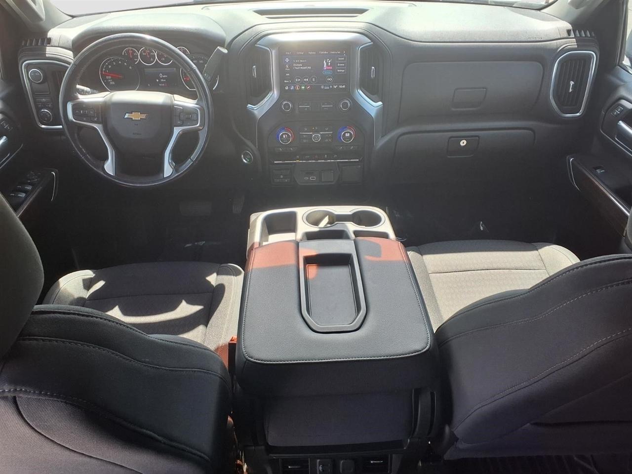Chevrolet Silverado 1500 LT Crew Cab 2WD 2021