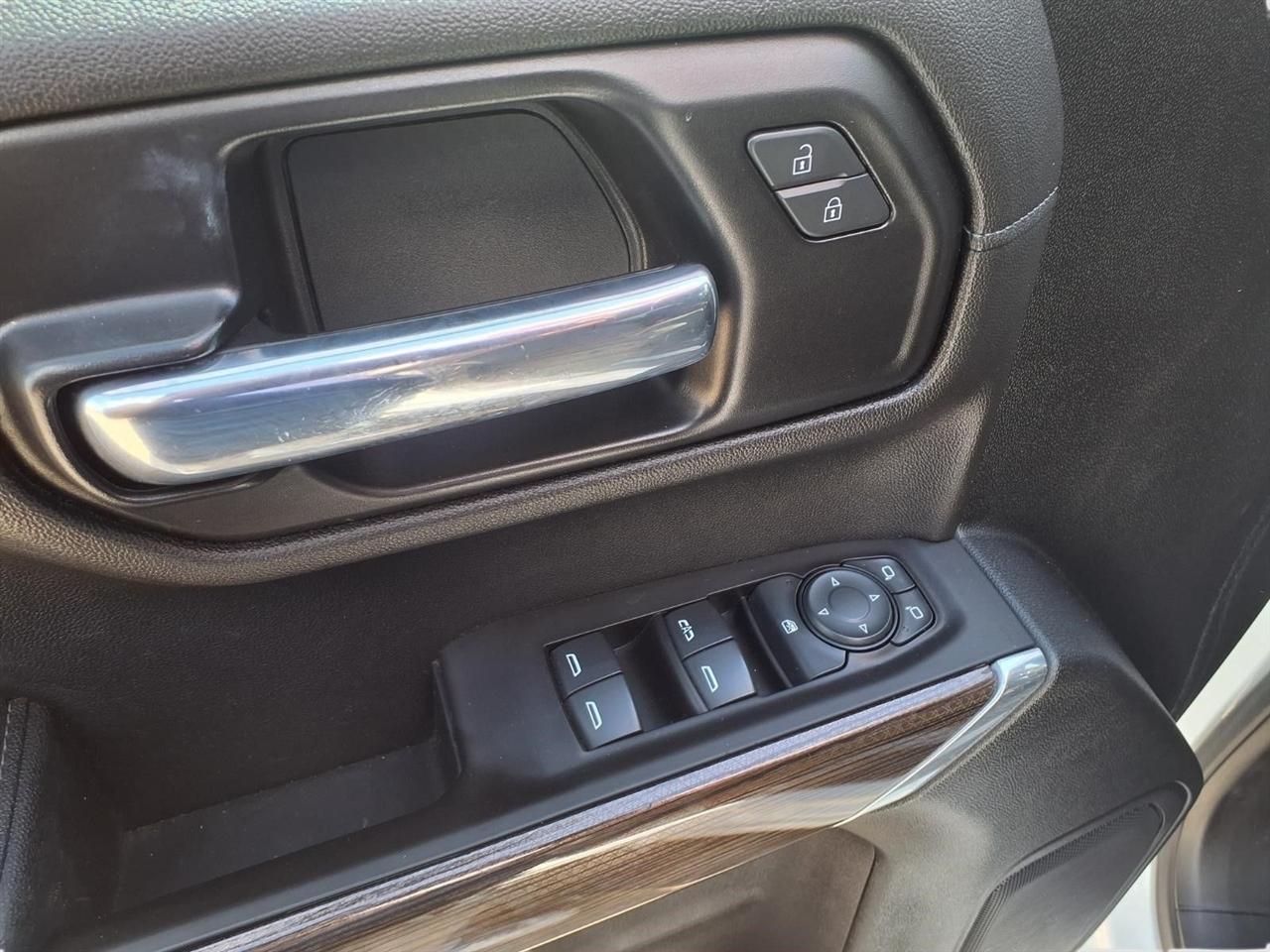 Chevrolet Silverado 1500 LT Crew Cab 2WD 2021
