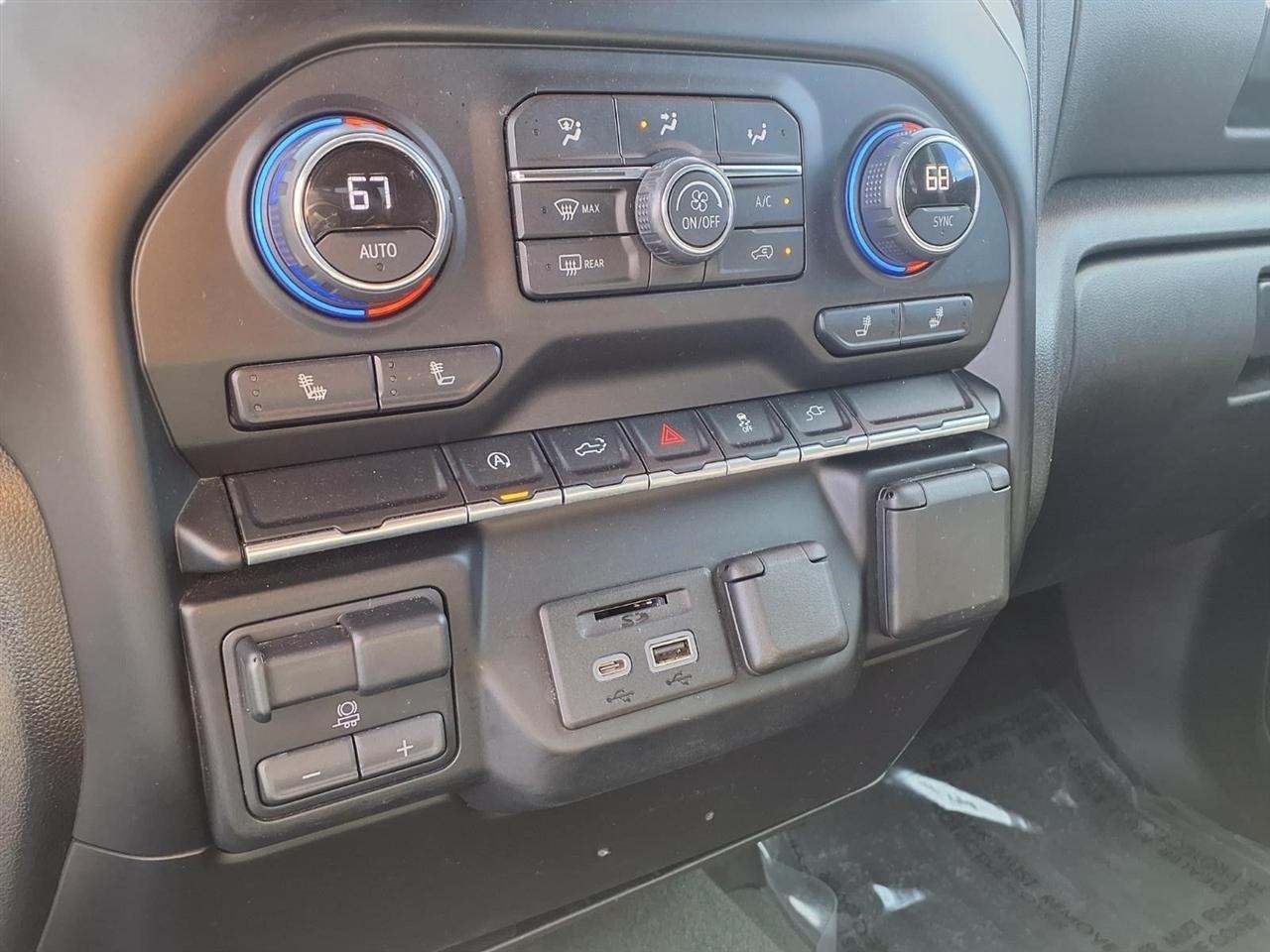 Chevrolet Silverado 1500 LT Crew Cab 2WD 2021