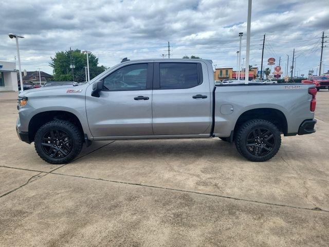 Chevrolet Silverado 1500 Trail Boss Custom Crew Cab 4WD 2024