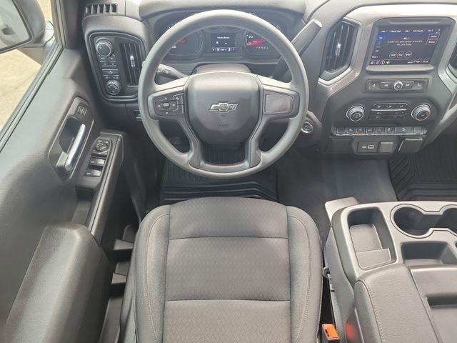 Chevrolet Silverado 1500 Trail Boss Custom Crew Cab 4WD 2024
