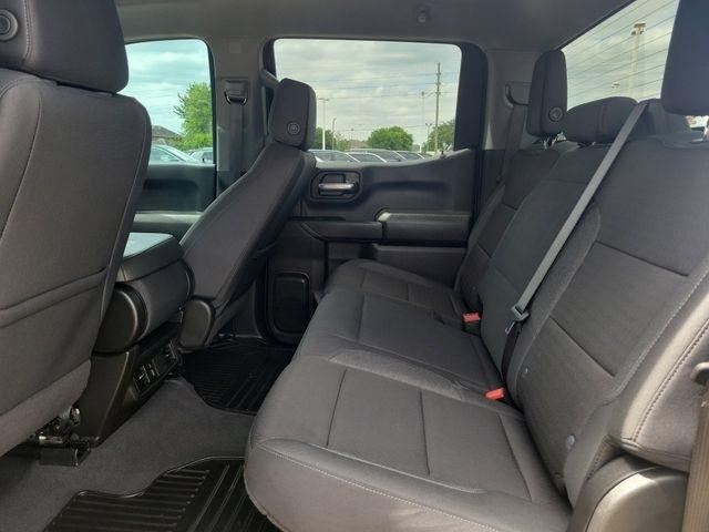 Chevrolet Silverado 1500 Trail Boss Custom Crew Cab 4WD 2024