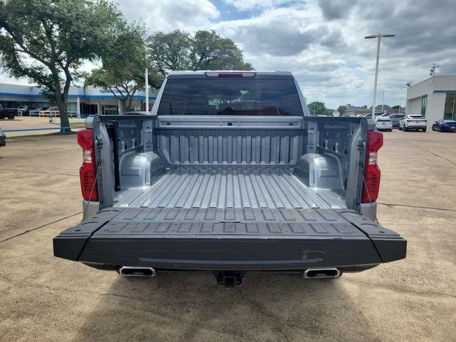 Chevrolet Silverado 1500 Trail Boss Custom Crew Cab 4WD 2024