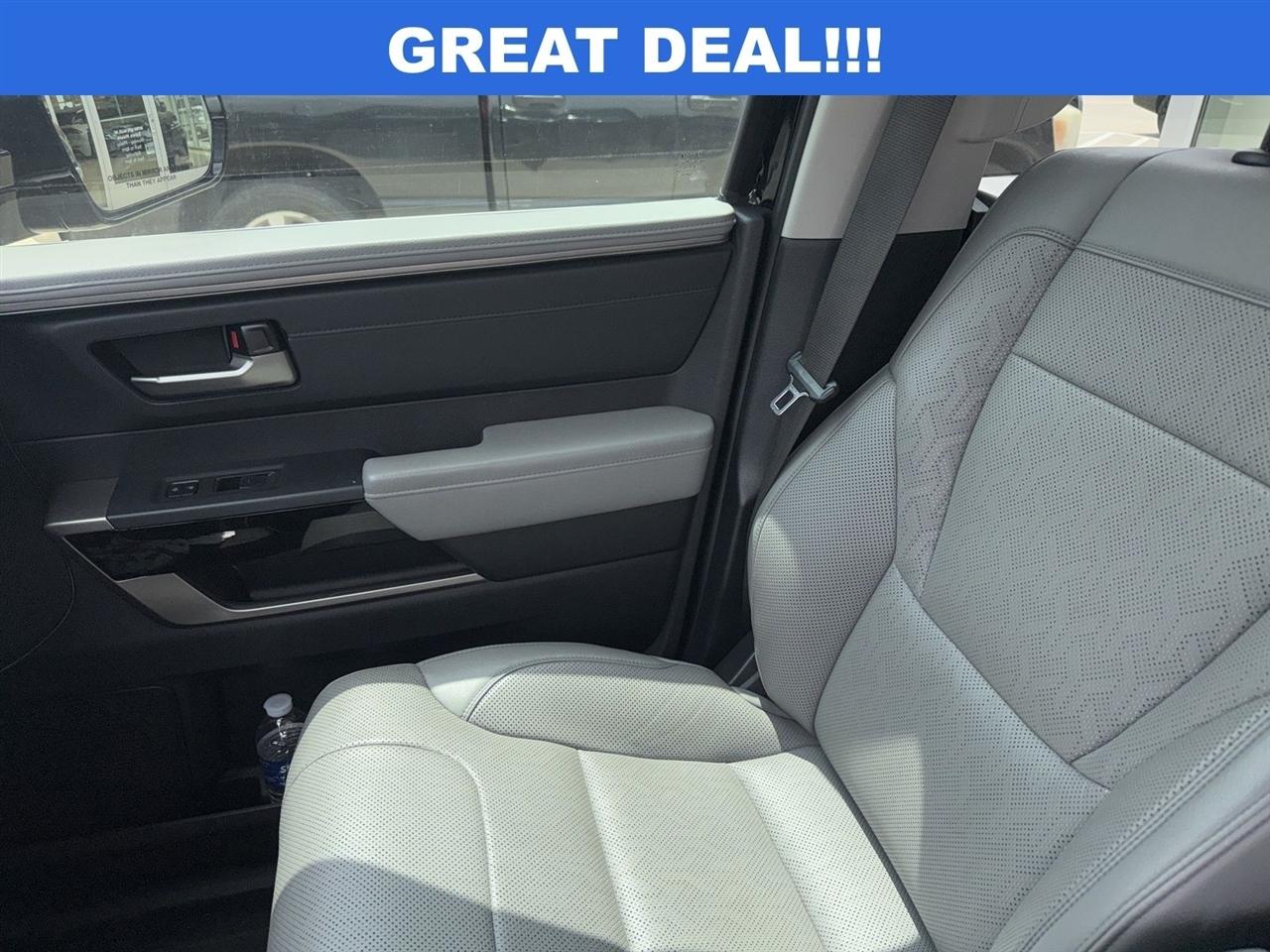 Toyota Tundra Limited CrewMax 2WD Hybrid 2022