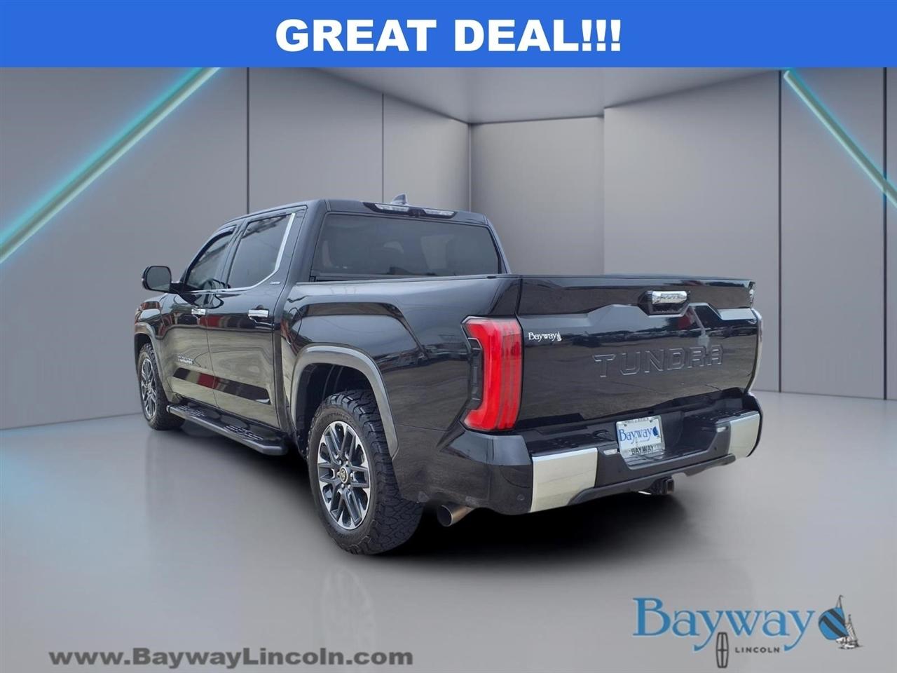 Toyota Tundra Limited CrewMax 2WD Hybrid 2022