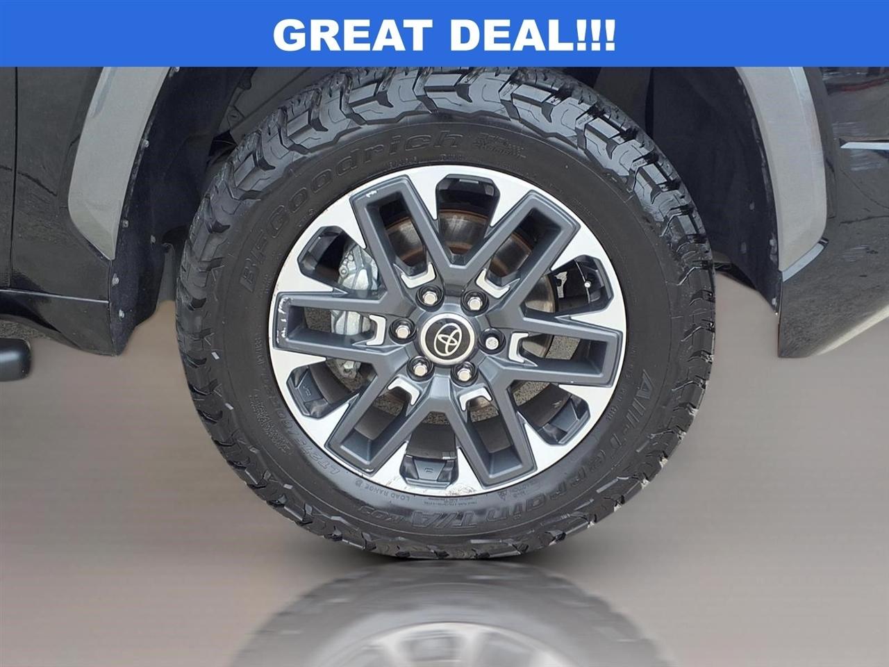 Toyota Tundra Limited CrewMax 2WD Hybrid 2022