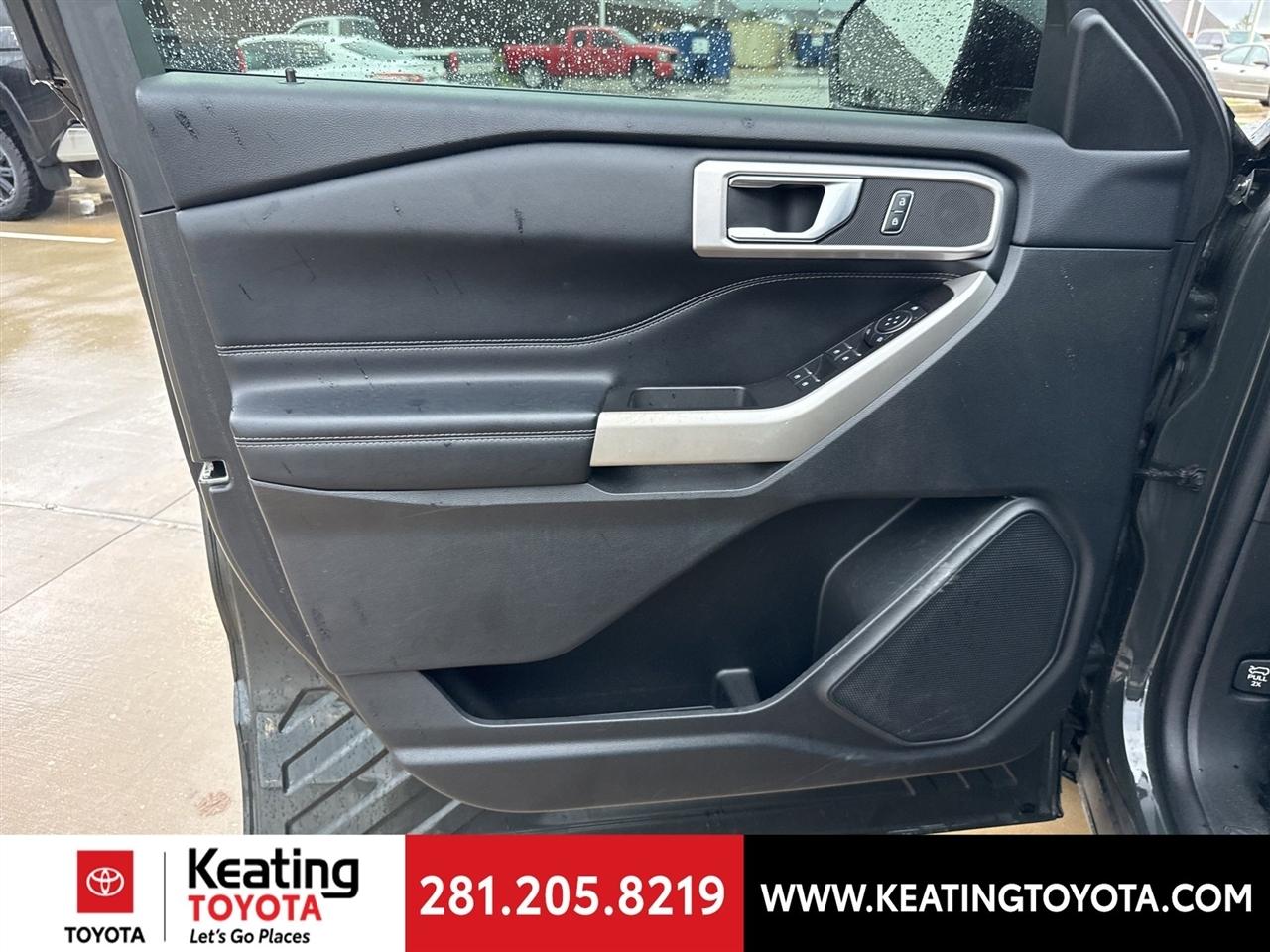 Ford Explorer XLT 2022