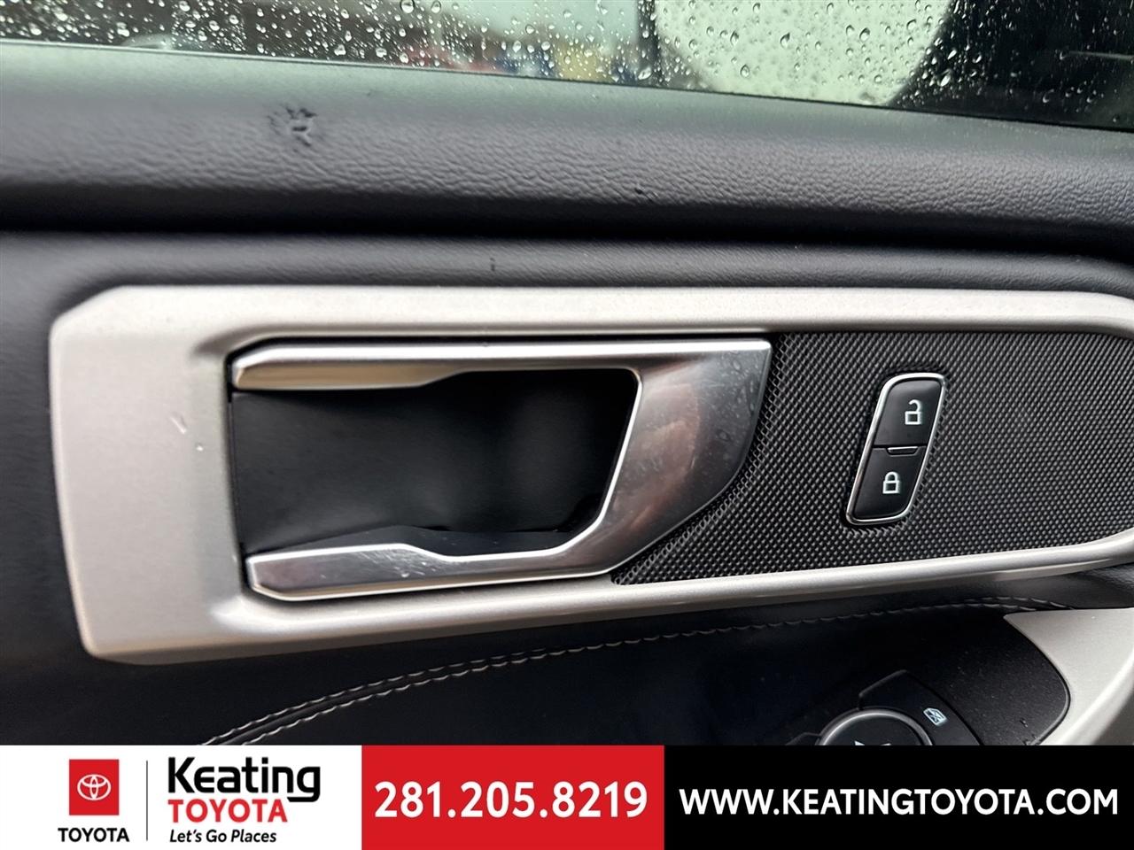 Ford Explorer XLT 2022