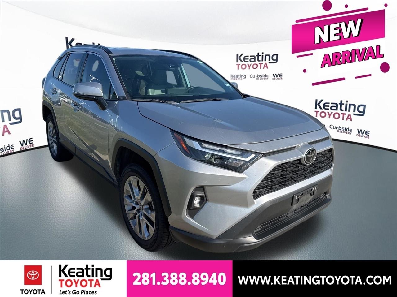 Toyota RAV4 XLE Premium 2024