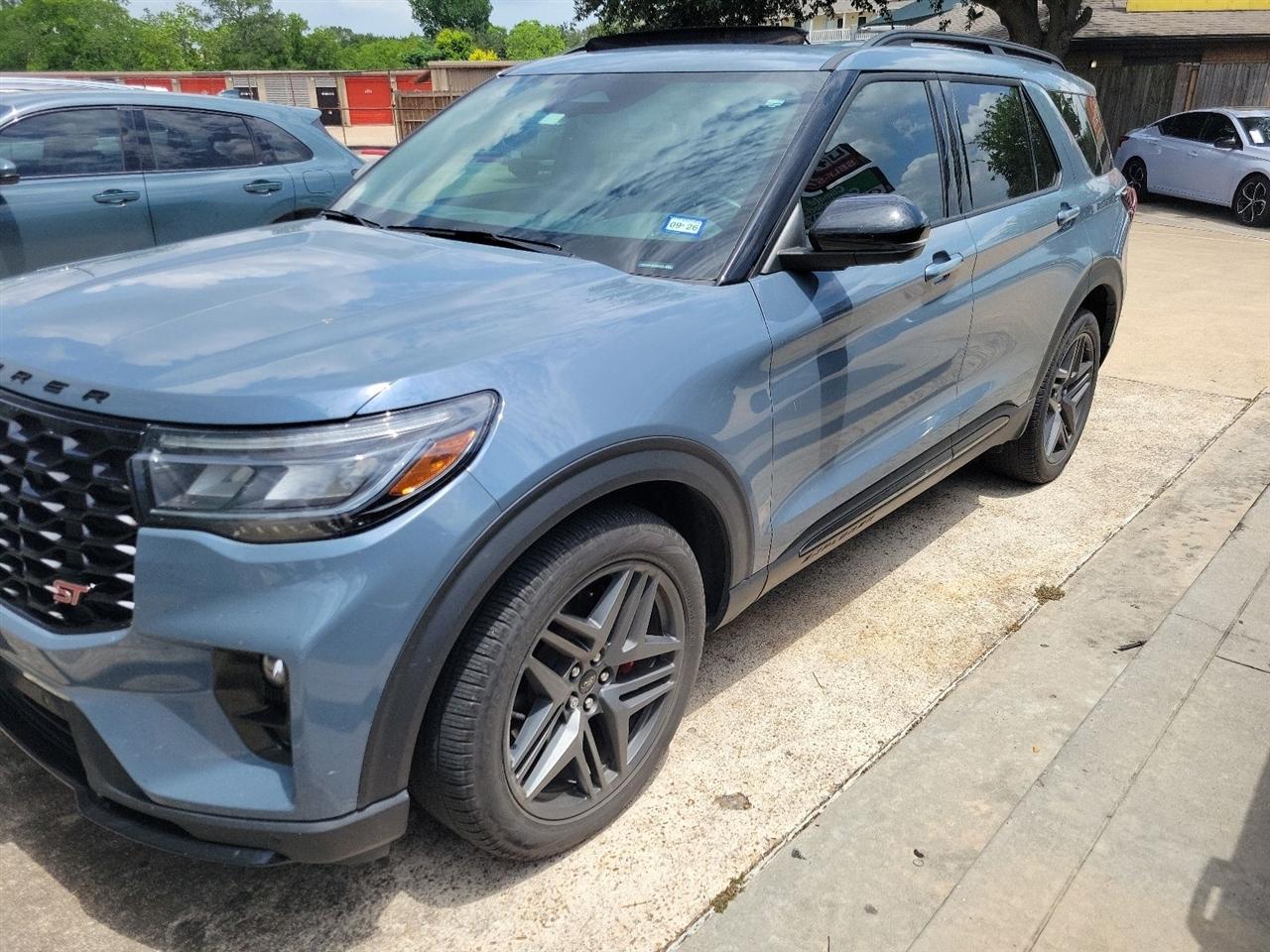 Ford Explorer ST AWD 2025
