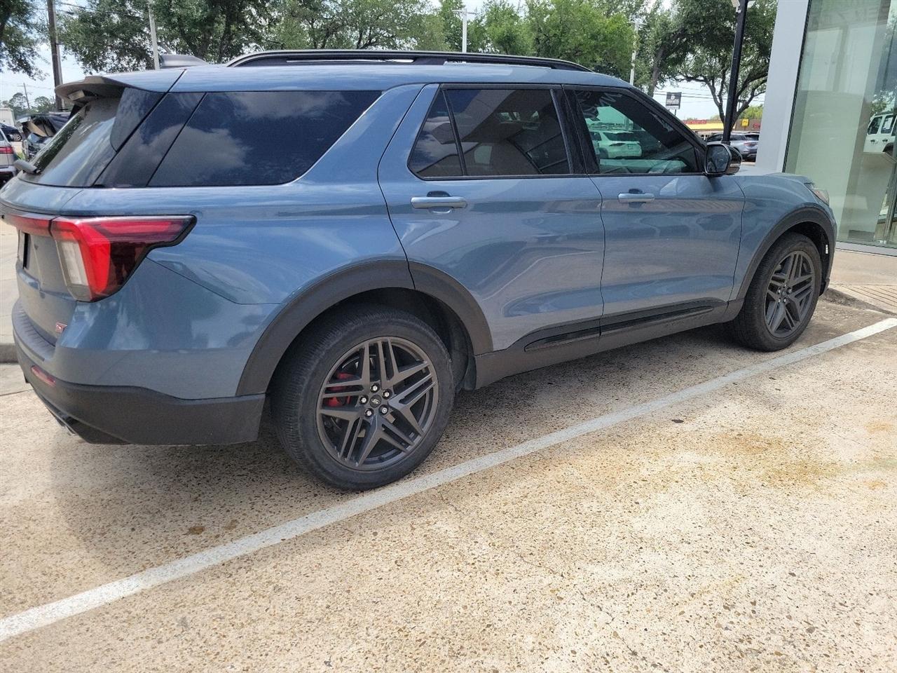 Ford Explorer ST AWD 2025
