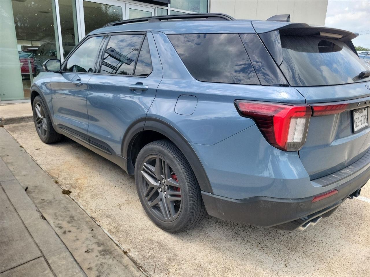 Ford Explorer ST AWD 2025