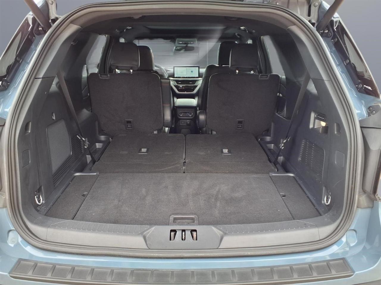 Ford Explorer ST AWD 2025