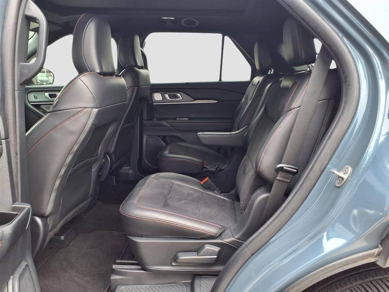 Ford Explorer ST AWD 2025