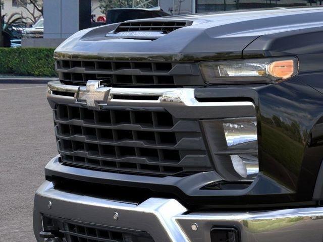 Chevrolet Silverado 2500HD LT Crew Cab Long Box 4WD 2026