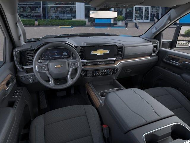 Chevrolet Silverado 2500HD LT Crew Cab Long Box 4WD 2026