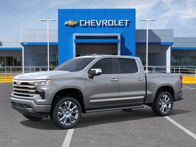 Chevrolet Silverado 1500 High Country Crew Cab 4WD 2026