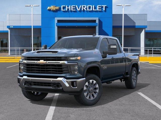 Chevrolet Silverado 2500HD LT Crew Cab Long Box 4WD 2026