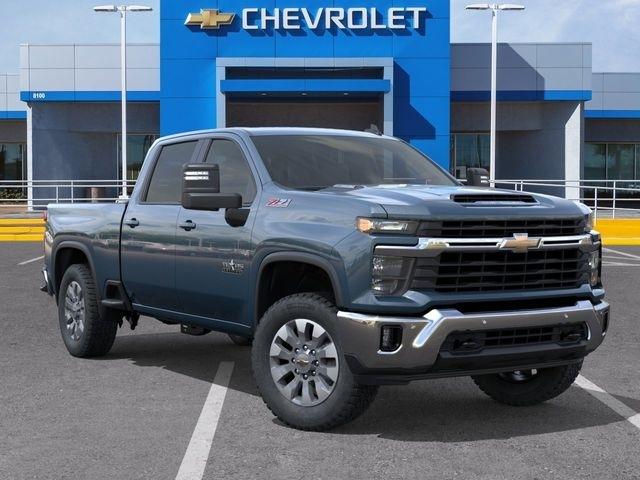 Chevrolet Silverado 2500HD LT Crew Cab Long Box 4WD 2026
