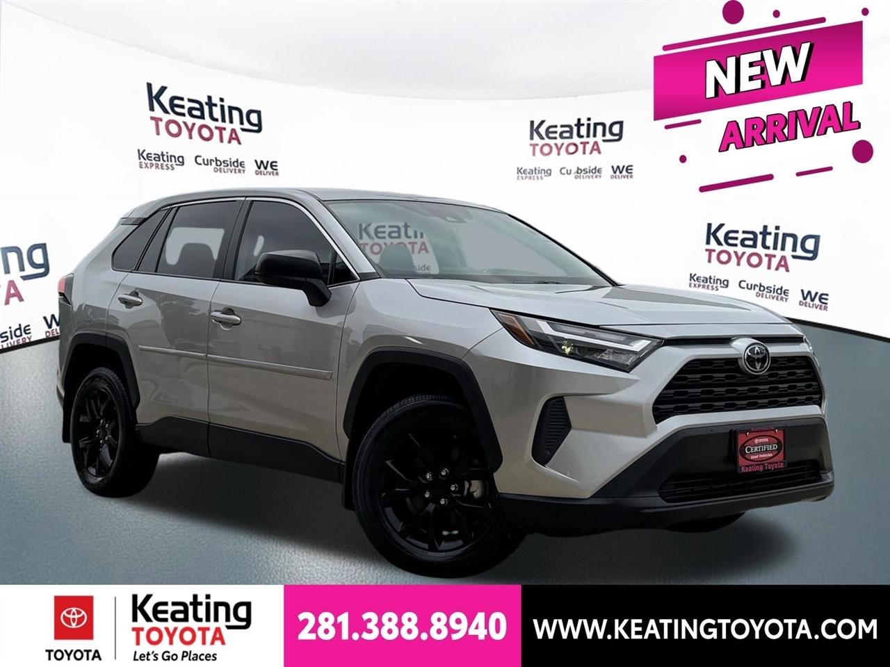 Toyota RAV4 LE 2025
