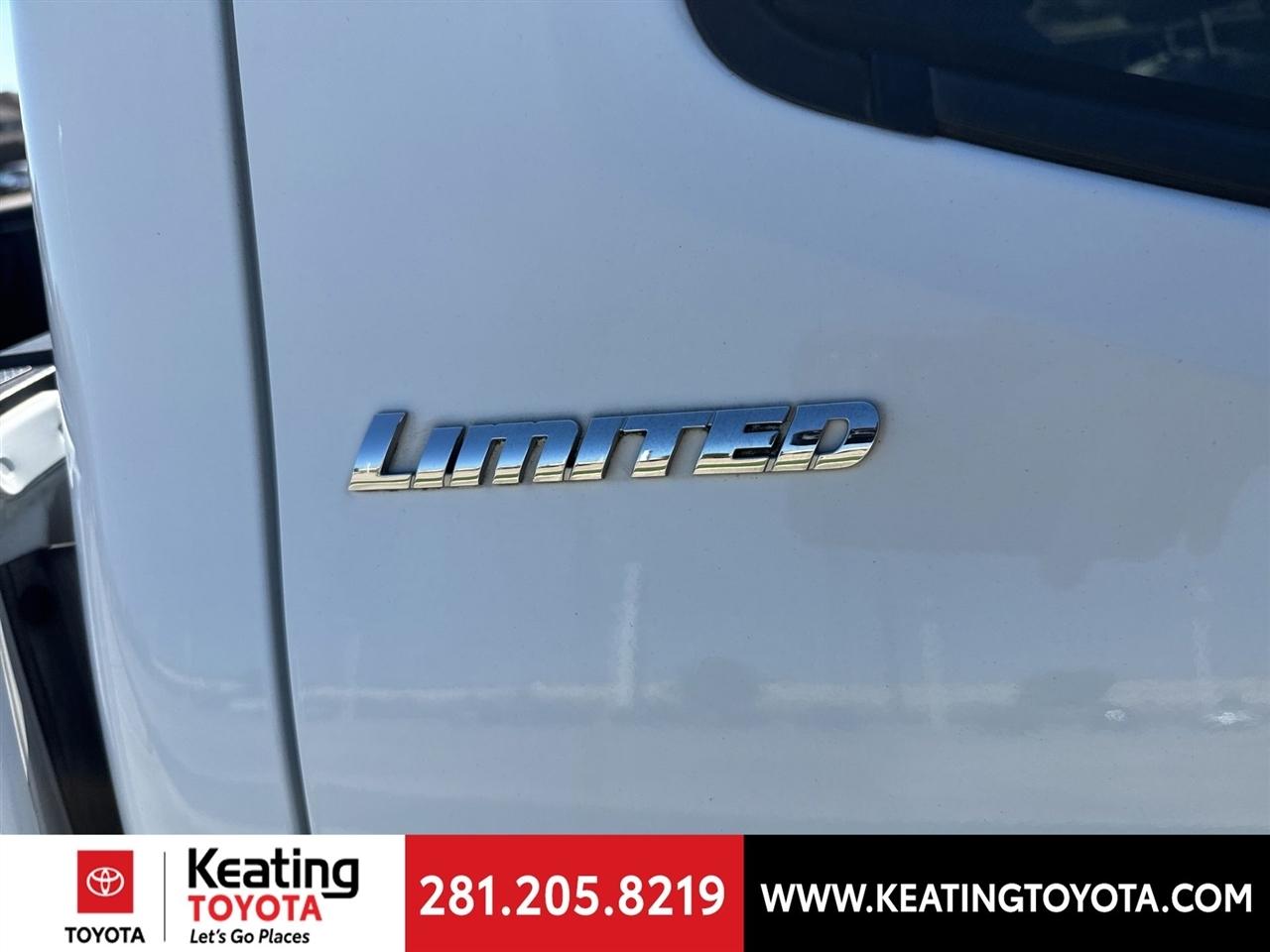 Toyota Tacoma Limited Double Cab V6 6AT 4WD 2021