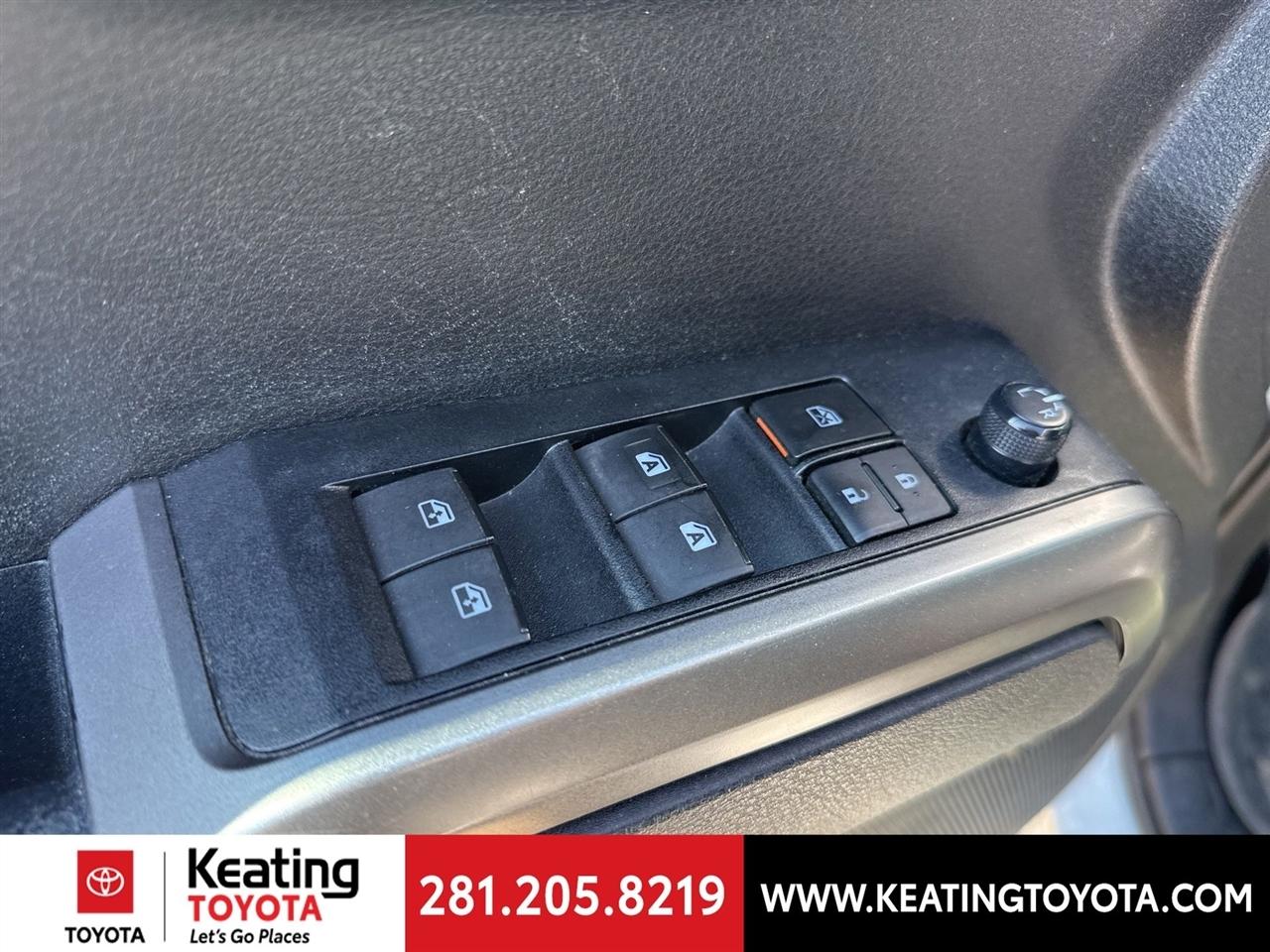 Toyota Tacoma Limited Double Cab V6 6AT 4WD 2021