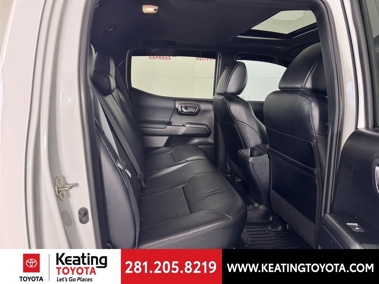Toyota Tacoma SR5 Double Cab Long Bed V6 6AT 4WD 2019