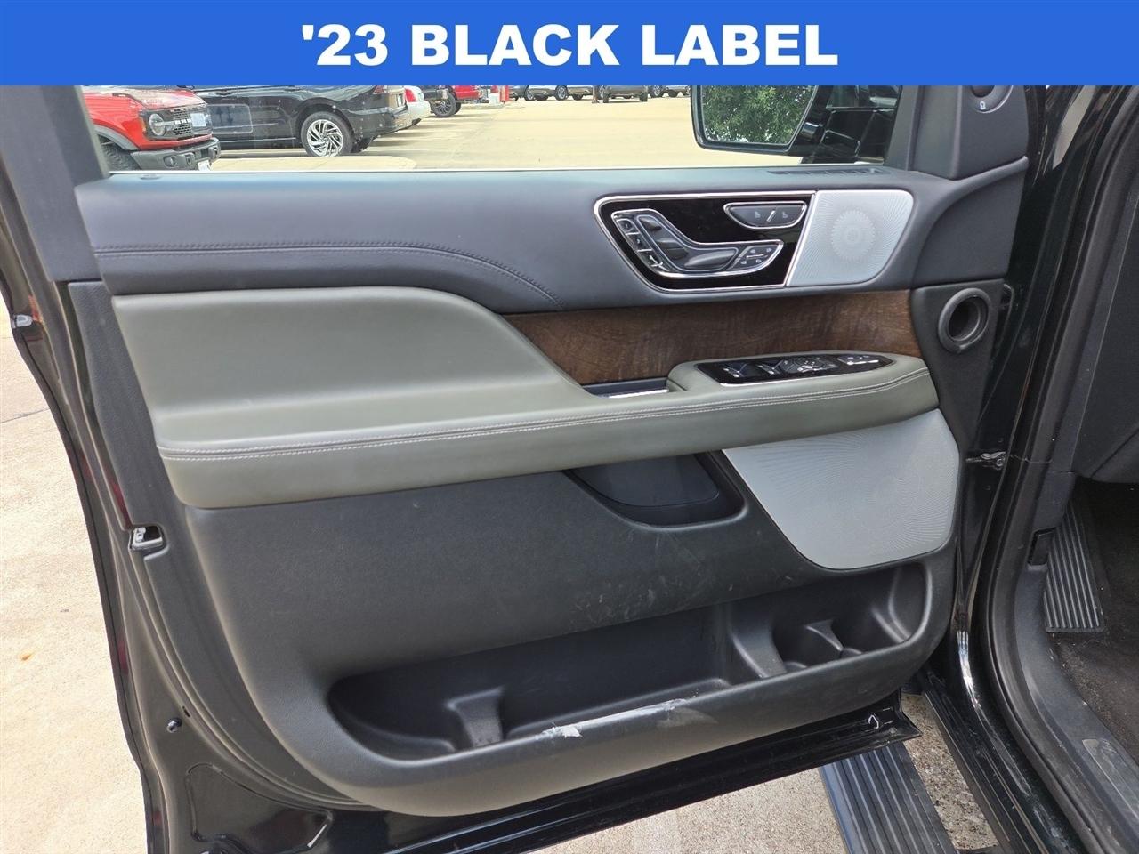 Lincoln Navigator Black Label 4WD 2023