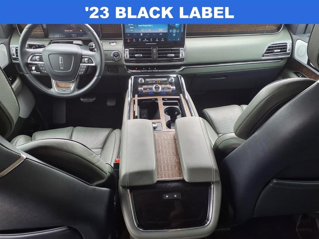 Lincoln Navigator Black Label 4WD 2023