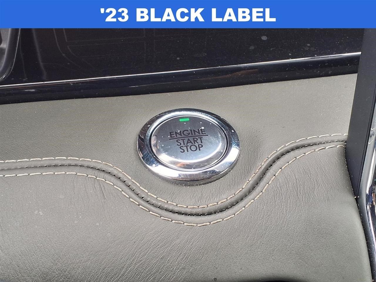 Lincoln Navigator Black Label 4WD 2023