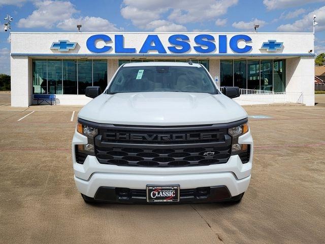 Chevrolet Silverado 1500 Custom Crew Cab 2WD 2024