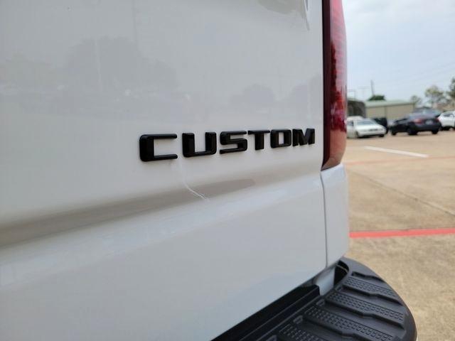 Chevrolet Silverado 1500 Custom Crew Cab 2WD 2024