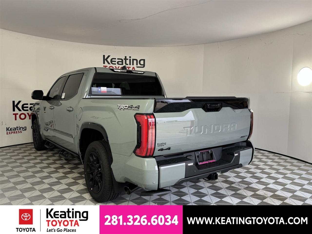 Toyota Tundra Limited CrewMax 4WD Hybrid 2026