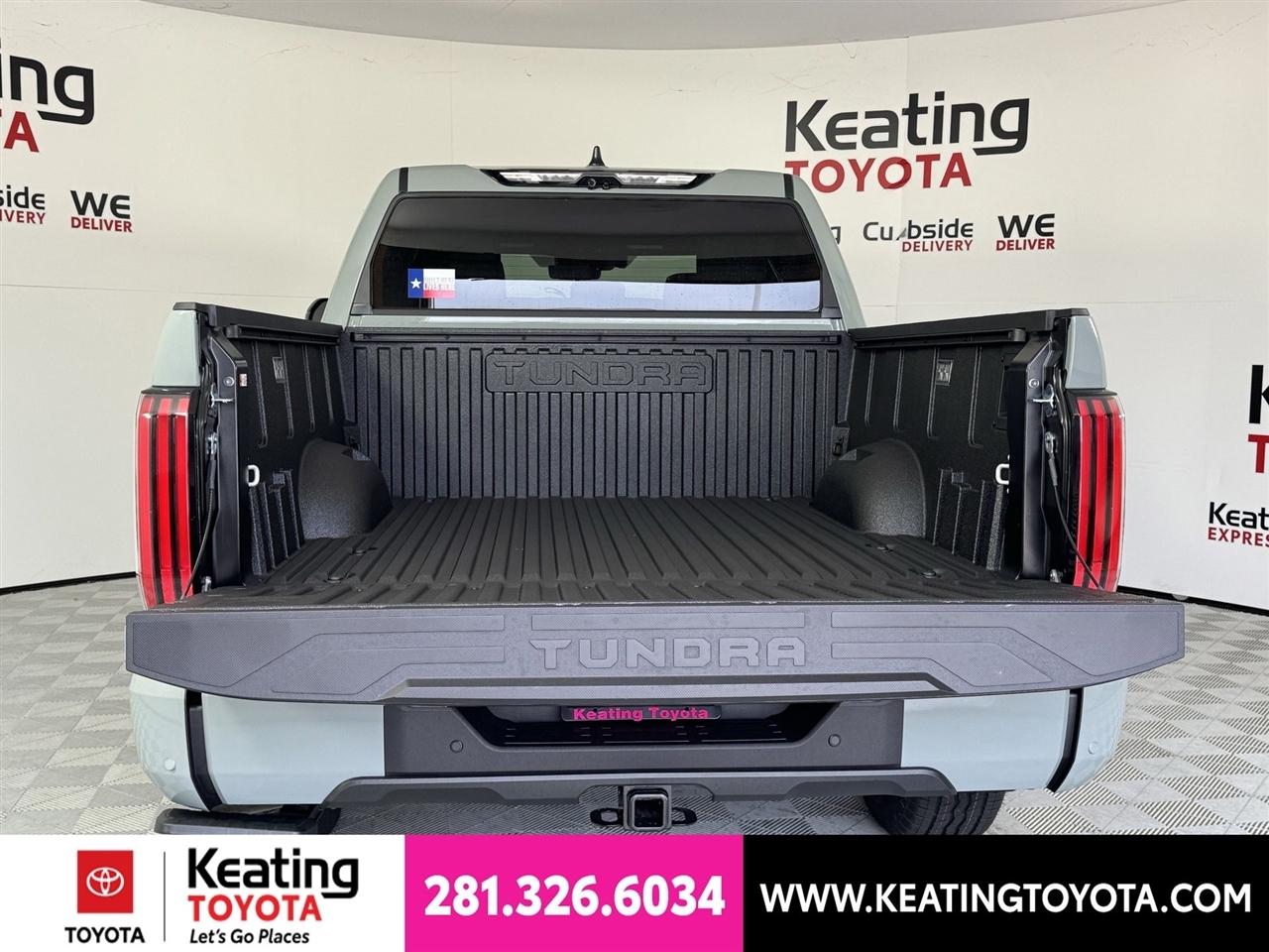 Toyota Tundra Limited CrewMax 4WD Hybrid 2026