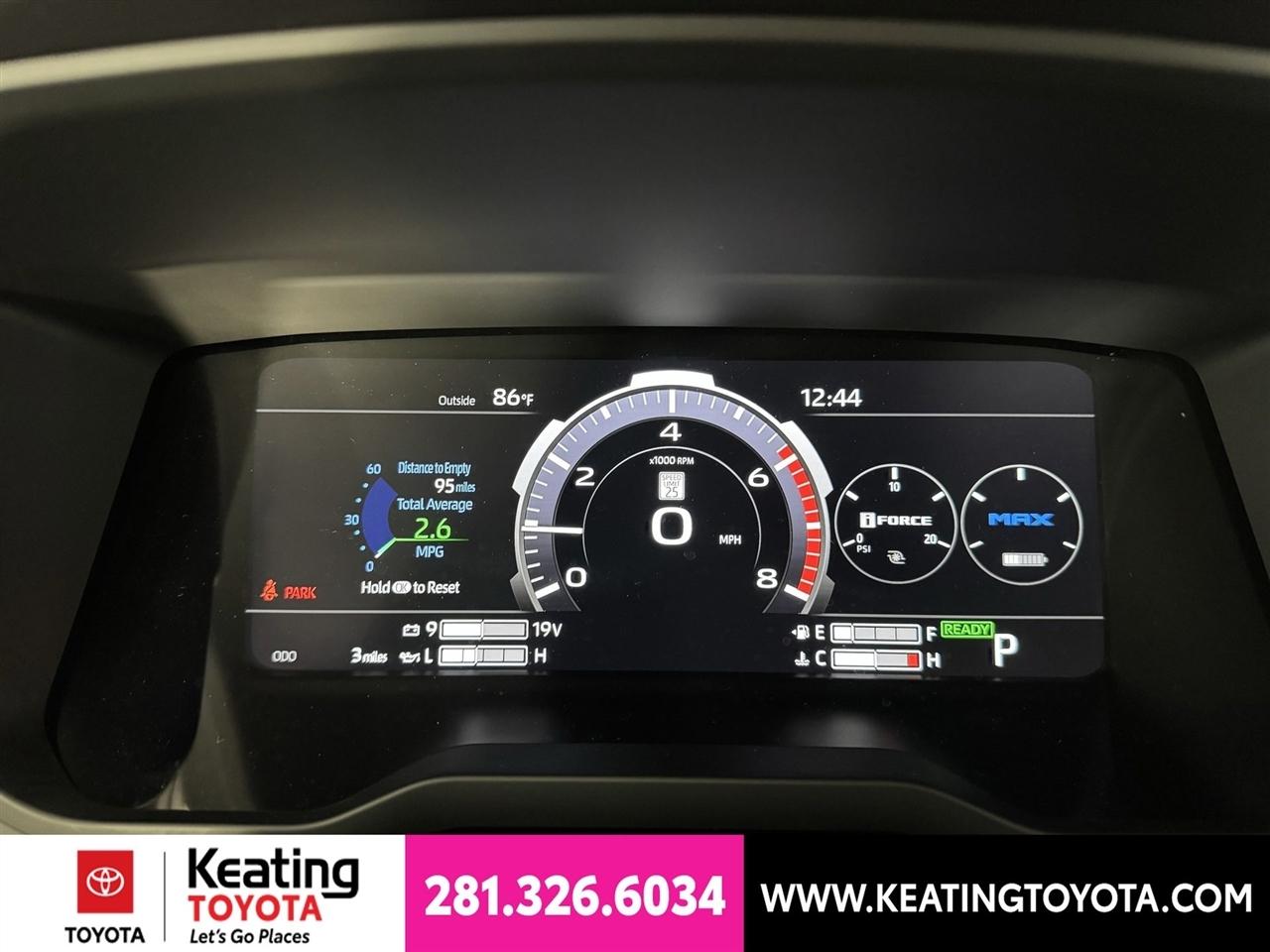 Toyota Tundra TRD PRO CrewMax 4WD Hybrid 2026