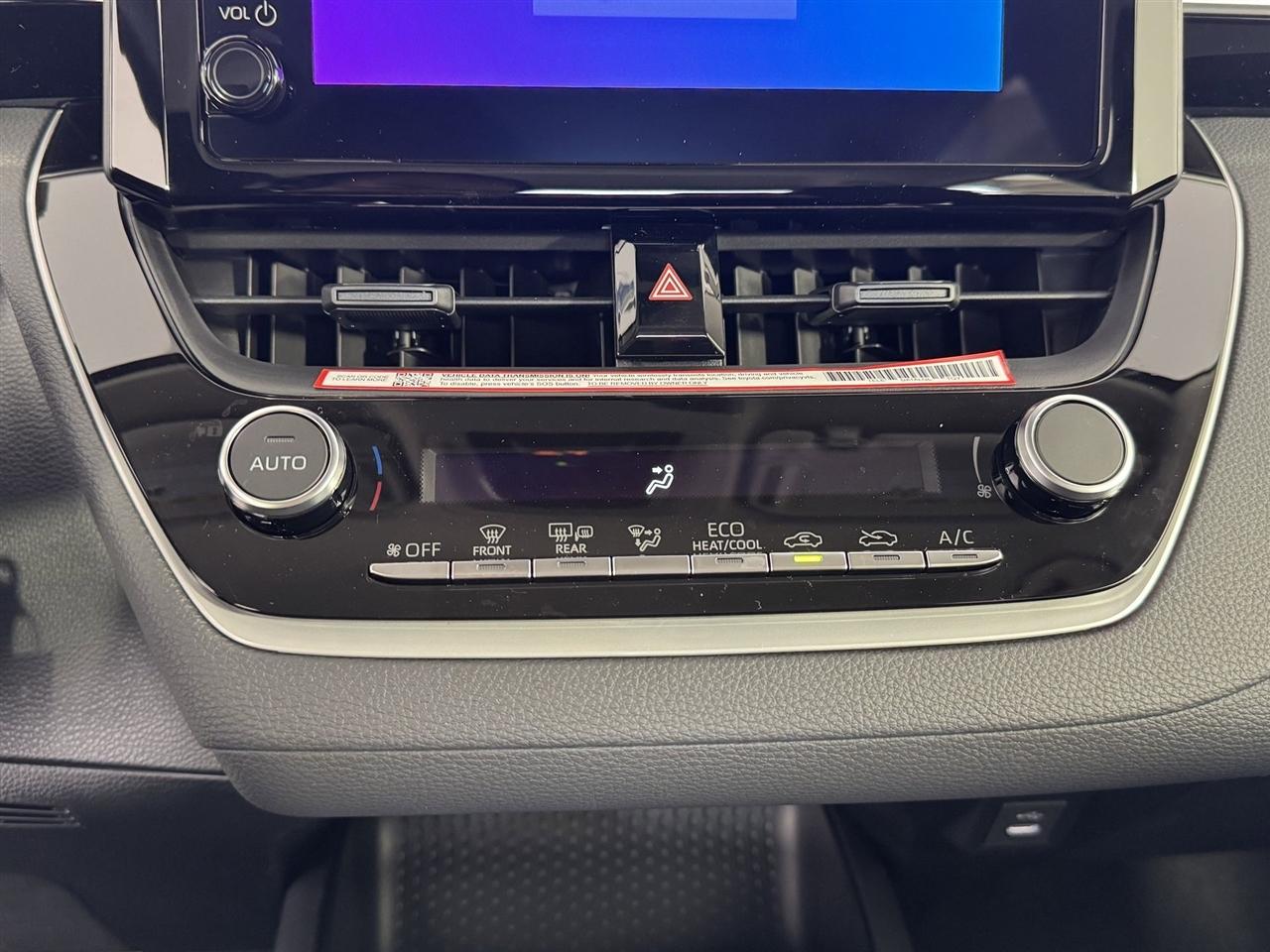 Toyota Corolla Hybrid LE 2026
