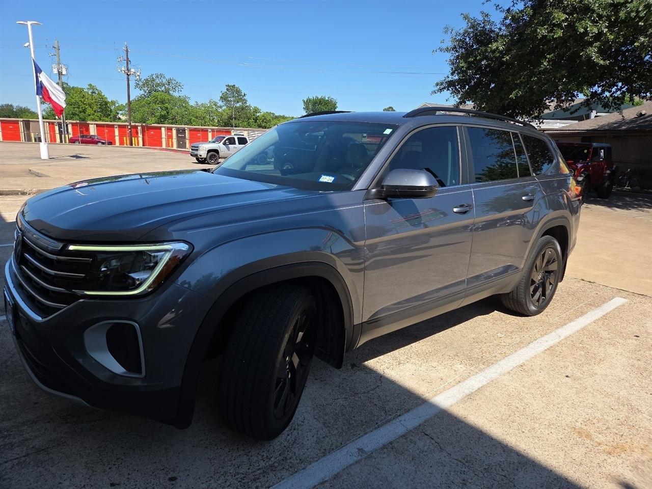 Volkswagen Atlas SE w/Technology 2024