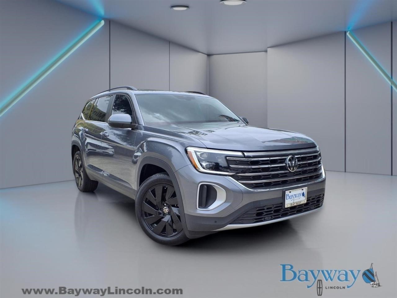 Volkswagen Atlas SE w/Technology 2024
