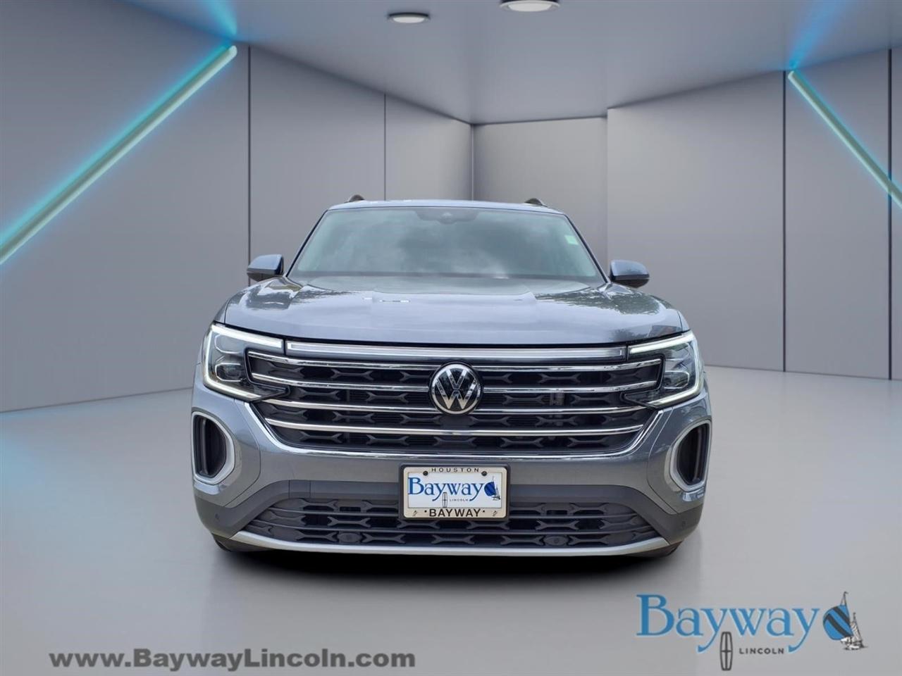 Volkswagen Atlas SE w/Technology 2024