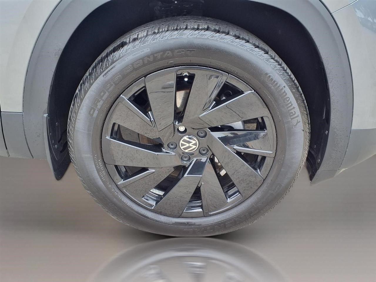 Volkswagen Atlas SE w/Technology 2024