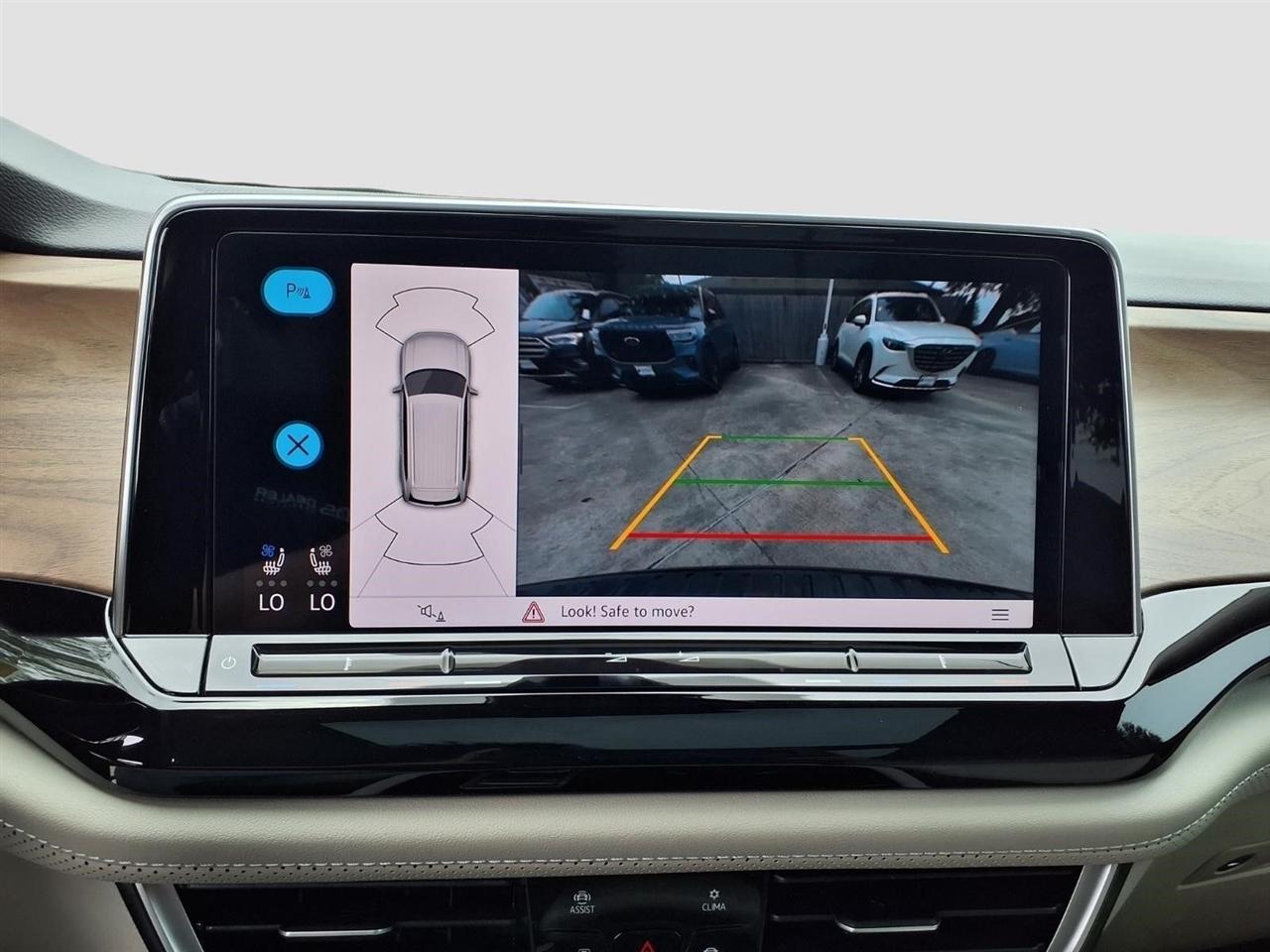 Volkswagen Atlas SE w/Technology 2024
