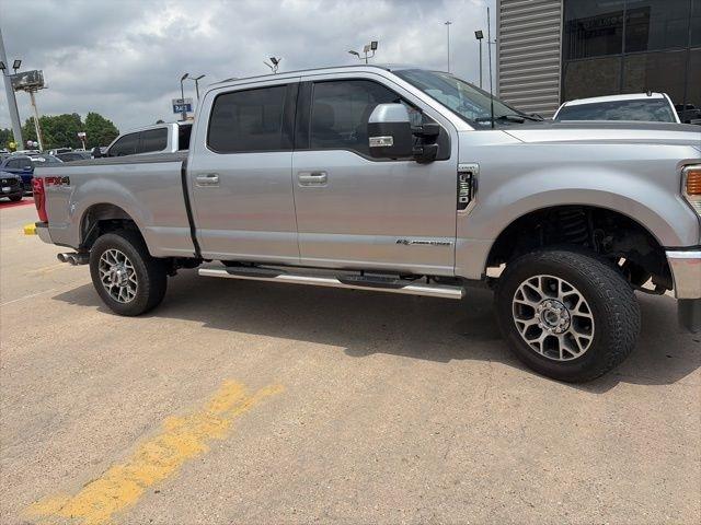 Ford F-250 SD Lariat Crew Cab 4WD 2022
