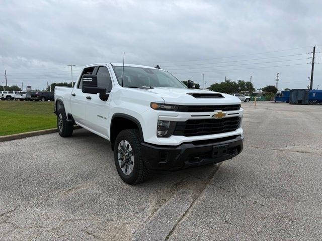 Chevrolet Silverado 2500HD Custom Crew Cab Long Box 4WD 2026