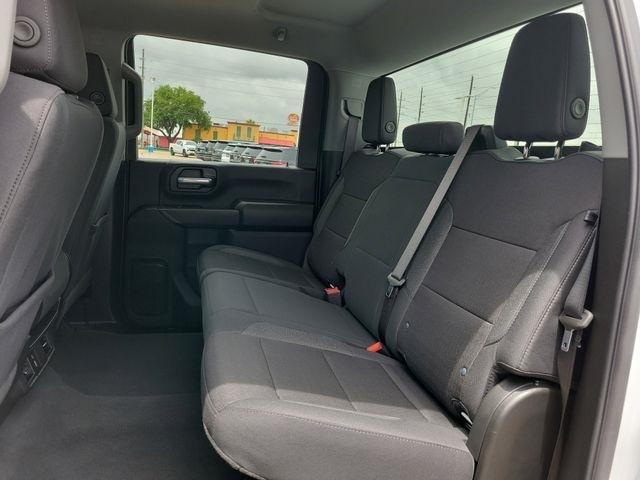 Chevrolet Silverado 2500HD Custom Crew Cab Long Box 4WD 2026