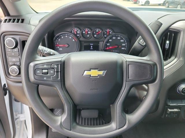 Chevrolet Silverado 2500HD Custom Crew Cab Long Box 4WD 2026