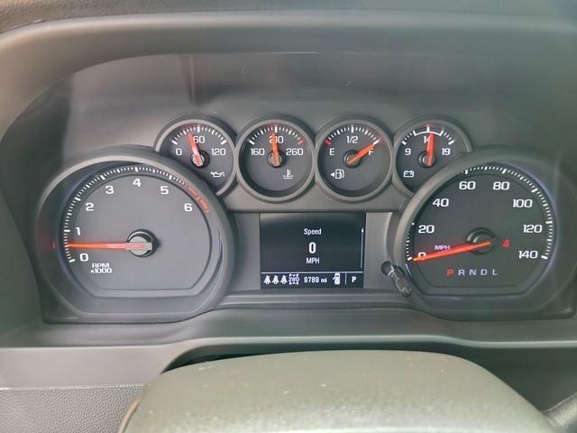Chevrolet Silverado 2500HD Custom Crew Cab Long Box 4WD 2026