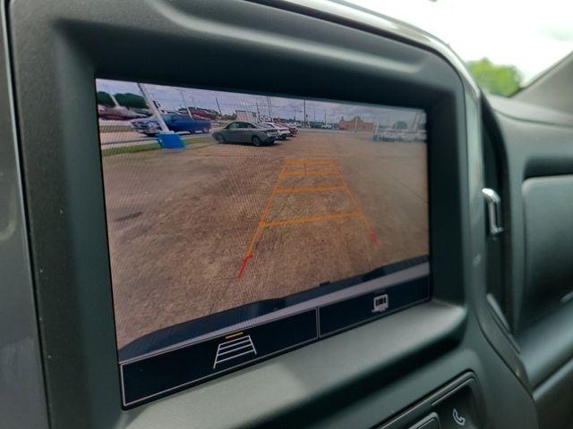 Chevrolet Silverado 2500HD Custom Crew Cab Long Box 4WD 2026