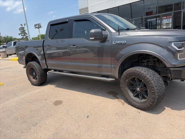 Ford F-150 XLT SuperCrew 5.5-ft. Bed 4WD 2016