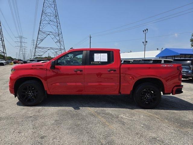 Chevrolet Silverado 1500 Custom Crew Cab 4WD 2024