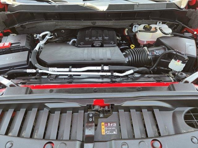 Chevrolet Silverado 1500 Custom Crew Cab 4WD 2024